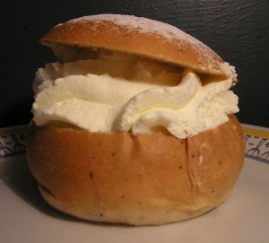 662px-Semla